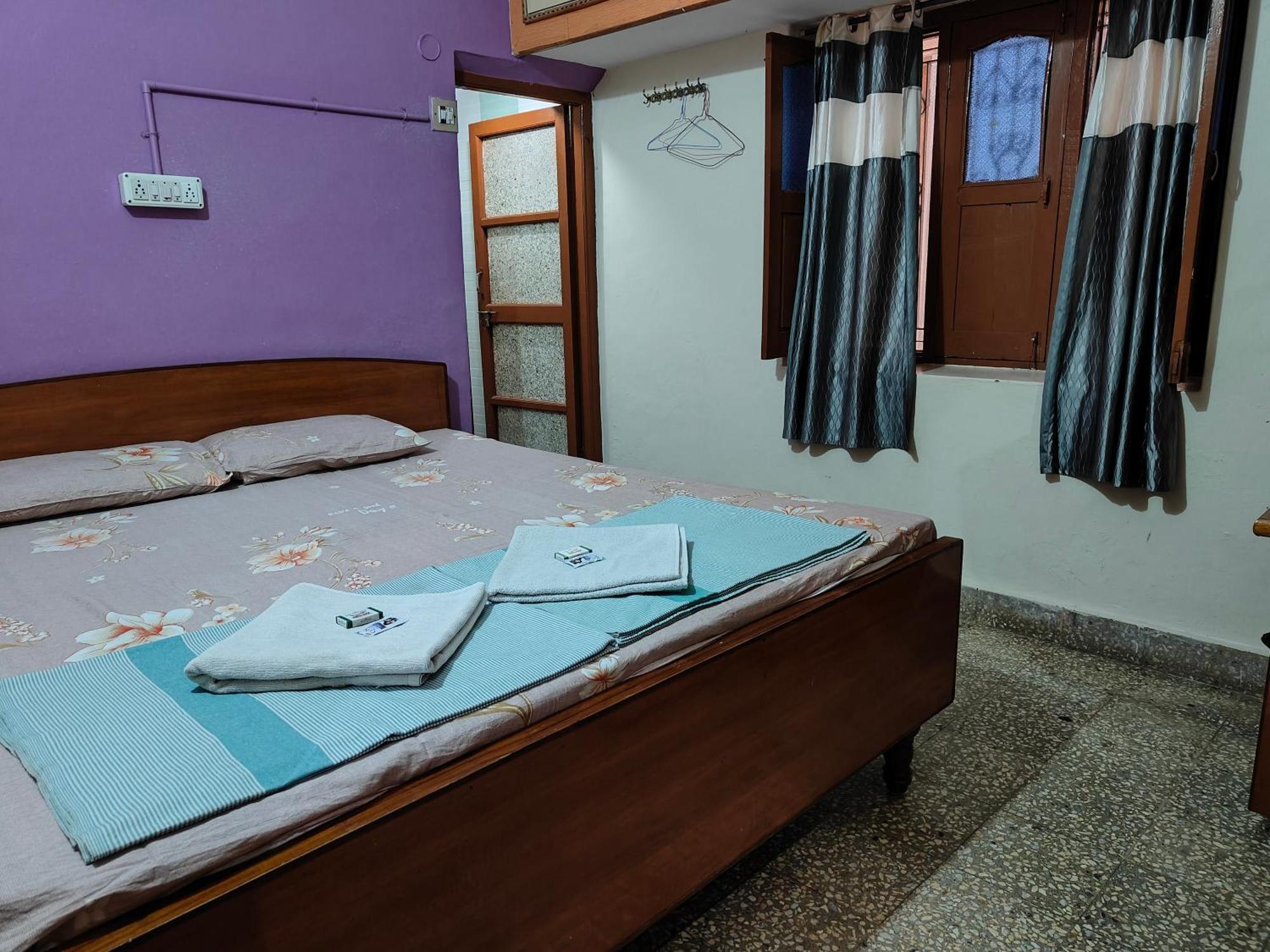 Rocky Guesthouse Хампи Экстерьер фото